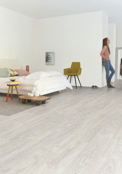 QuickStep Impressive Patina Classic Oak Grey Laminate Flooring, 8mm