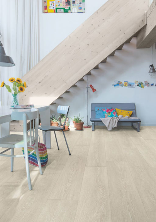 QuickStep Majestic Valley Oak Light Beige Laminate Flooring, 9.5mm